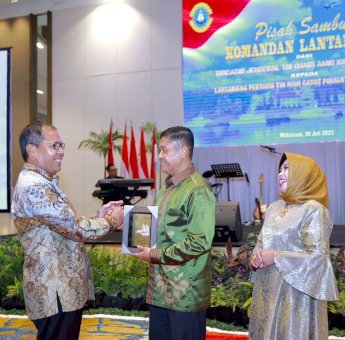 Danny Pomanto Hadiri Pisah Sambut Komandan Lantamal VI Makassar