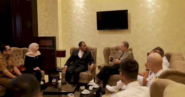 Dubes Benedetto Latteri Ajak Danny Pomanto Jajal Kapal Perang Italia