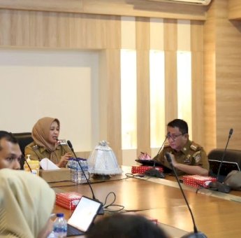 Fatmawati Rusdi Kumpulkan OPD Bahas Pengentasan Kemiskinan Ekstrem
