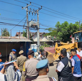 Amankan Aset, Tim Terpadu Pemkot Makassar Lakukan Penertiban Pengembalian Fungsi Lahan di Rappocini