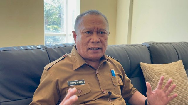 Kepala BKPSDM Makassar Akhmad Namsum 