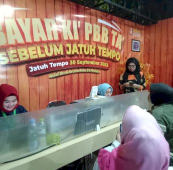 Bapenda Buka Layanan Pembayaran PBB Bagi Pengunjung F8, Kantongi Rp150 Juta di Hari Kedua