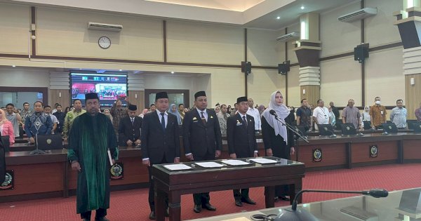 Jelang Akhir Masa Jabatan, Gubernur Sulsel Lantik Enam Pejabat Eselon II