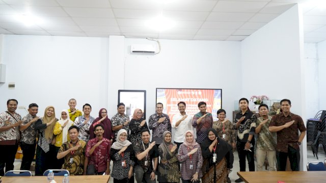 Terima Kunjungan Kemenkop, Sekertaris Diskop Makassar Paparkan Inkubator Center