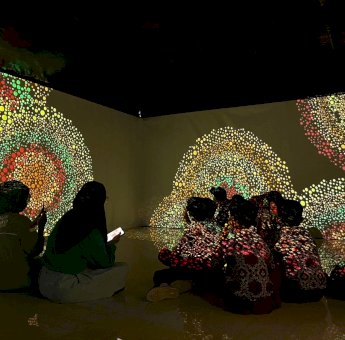 Belajar Sejarah Suku Aborigin Australia di Museum Kota Makassar Lewat Pameran Walking Through A Songline