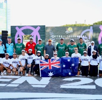 Diikuti 7 Negara, Danny Pomanto Buka Turnament Softball Internasional Makassar Open 2023