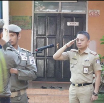 Pimpin Apel Senin, Sekcam Ujung Tanah Sampaikan 5 Poin Penting