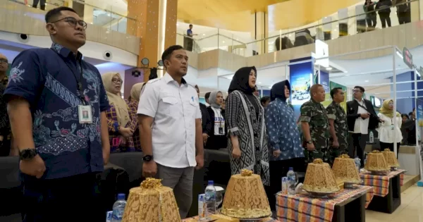 Fatmawati Rusdi Borong Produk UMKM di Cooperative Expo 2023