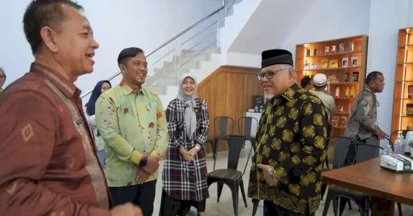 Wakil Wali Kota Sawahlunto Sambangi Inkubator Centre UMKM Dinas Koperasi Makassar