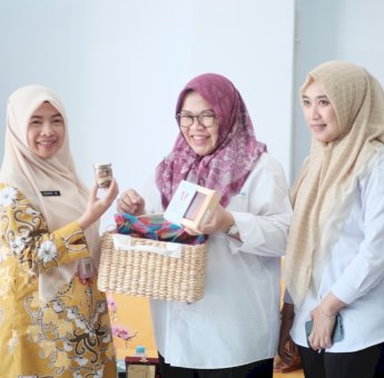 Sekdiskop Makassar Sambut Hangat Rombongan Diskop Balikpapan