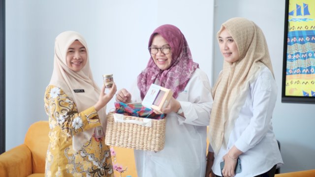 Sekdiskop Makassar Sambut Hangat Rombongan Diskop Balikpapan