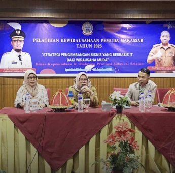 Sekdiskop Ajak Pelaku Usaha Kembangkan Produknya di Inkubator Centre
