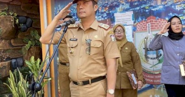 Pentingkan Kebersihan Wilayah, Plt Camat Bontoala Semangati Satgas