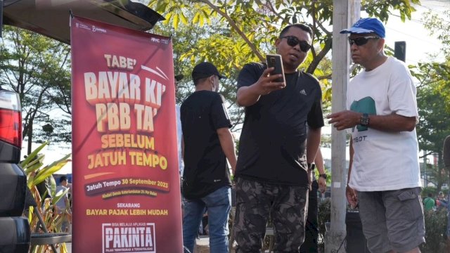 Bapenda Makassar memnuka gerai pelayanan pembayaran PBB di CFD Boulevard Panakukang, Minggu (17/9) || dok istimewa 