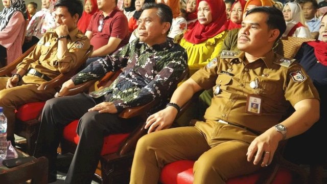 Dampingi Kepala Kesbangpol Makassar, Camat Mamajang Ari Fadli JPKP Sukseskan Program Pemkot