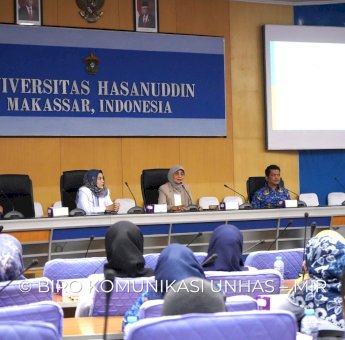 Penyuluhan Hasil Medical Check Up, Puluhan Dosen Unhas Jalani MCU Lanjutan