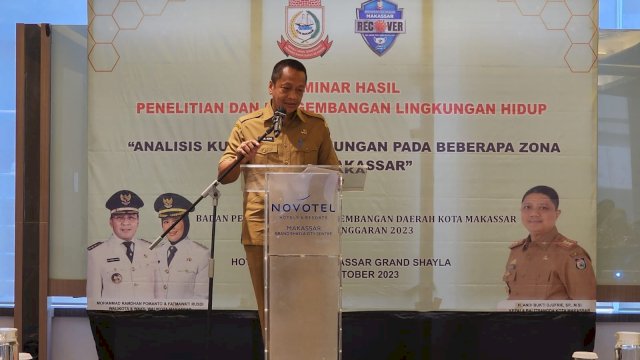 Buka Seminar Hasil Soal Lingkungan, Sekertaris Balitbangda Makassar Sebut Upaya Pemerintah Menuju Kota Sehat