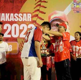 Tutup Kejuaraan Softball Wali Kota Cup 2023, Danny Pomanto Siap Sewa Pelatih Asing Cetak Pemain Softball Profesional