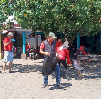 Aksi Peduli Lingkungan di Kemas dalam Family Gathering