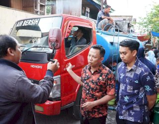 Alamsyah Pastikan Distribusi Air Bersih Sampai Ke Warga