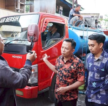 Alamsyah Pastikan Distribusi Air Bersih Sampai Ke Warga
