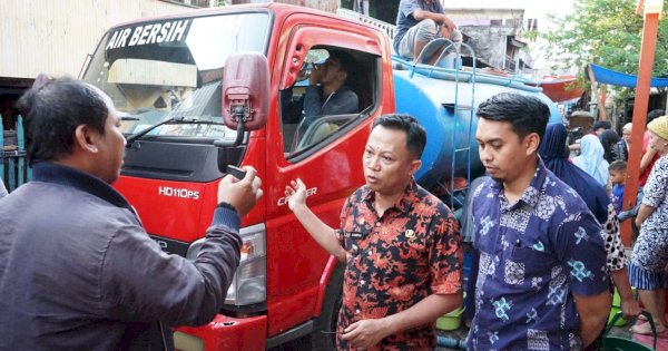 Alamsyah Pastikan Distribusi Air Bersih Sampai Ke Warga