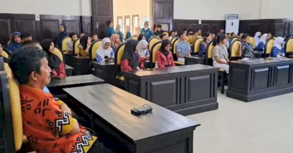 Disbud Makassar Beri Wadah Anak SMP Membatik Bersama di Museum Kota