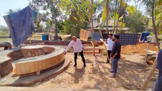 Revitalisasi Rumah Adat, Herfida Attas Sebut Peningkatan Produk Budaya