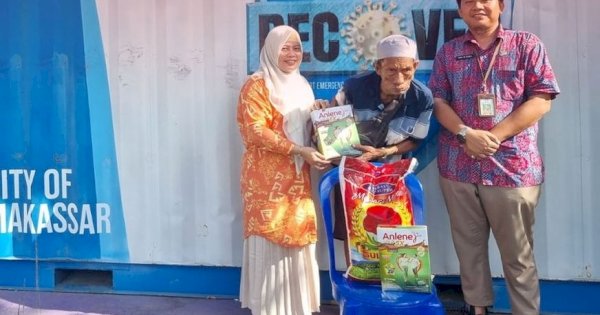 Usai Bontoala, Dinsos Makassar Sasar Rappocini Salurkan Bansos Makanan
