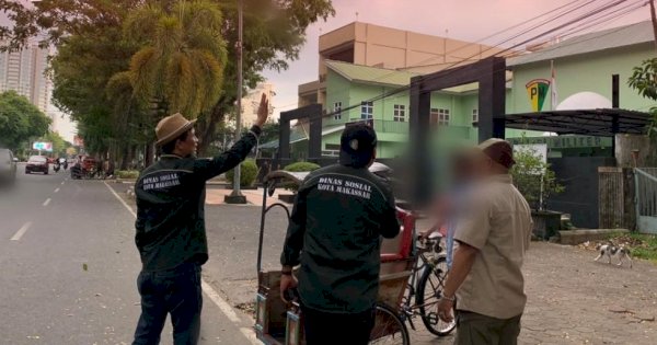 Plt Kepala Bidang Rehabilitasi Sosial Pimpin Penertiban Anjal dan Gepeng di Jalan Protokol