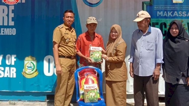 Dinsos Makassar Masif Salurkan Paket Permakanan untuk Lansia, Armin Paera: Semoga Bermanfaat