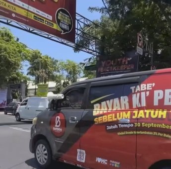 Gencarkan Sosialisasi, Bapenda Makassar Gunakan Mobil Keliling Imbau Pengguna Jalan Bayar PBB