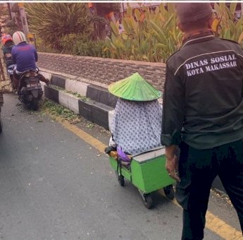 TRC Saribattang Dinsos Makassar Gelar Razia Anjal dan Gepeng, Sasar Kawasan Protokol