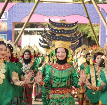 Pelajar Ambil Bagian di F8 Makassar, Kepala Disdik Makassar: Kita Beri Ruang untuk Mereka