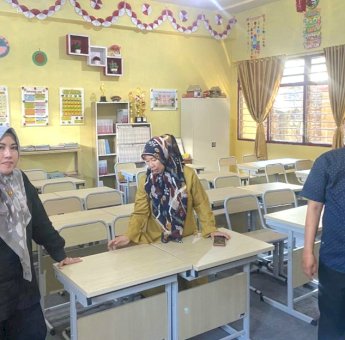 Kundapil, Fatma Wahyudin Tinjau Dua Lokasi Sekolah Dapat Bantuan Pemerintah