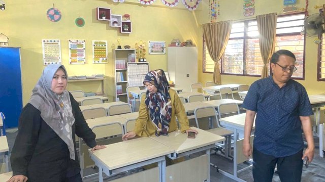 Kundapil, Fatma Wahyudin Tinjau Dua Lokasi Sekolah Dapat Bantuan Pemerintah