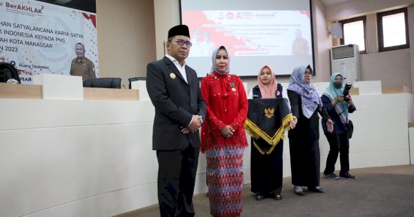 Kepala DP2 Evy Aprialti Raih Pin Emas Penghargaan Satyalencana Karya Satya Presiden RI