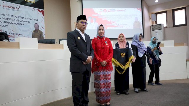 Kepala DP2 Evy Aprialti Raih Pin Emas Penghargaan Satyalencana Karya Satya Presiden RI