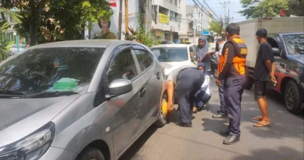 Langgar Rambu Parkir, Dishub Makassar Gembok 9 Kendaraan