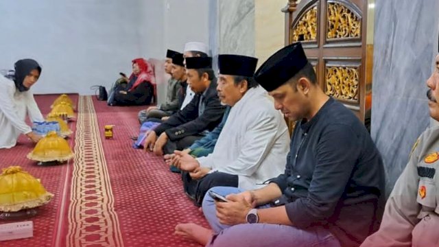 Sekcam Bontoala Hadiri Maulid Nabi, Harap Warga Bontoala Tauladani Rasulullah