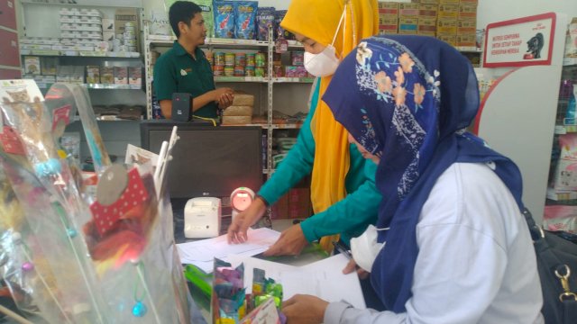 Rutin, DP2 Awasi Obat Hewan di Berbagai Pet Shop