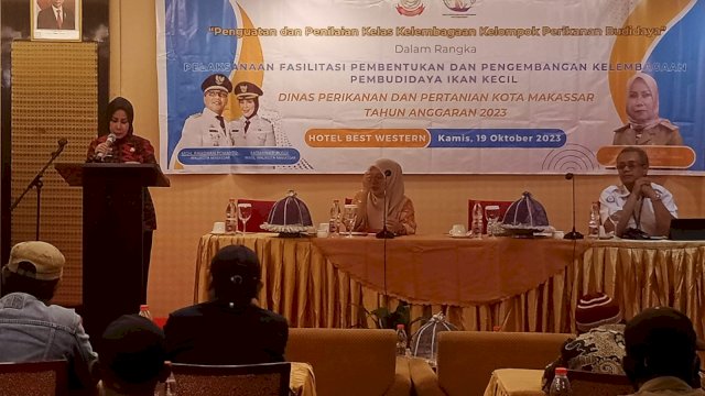 Evy Buka Resmi Pelatihan Penguatan Kelas Kelompok Budidaya