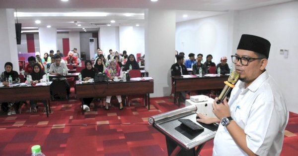 Andi Pahlevi Gelar Sosialisasi Perda Penyelenggaraan Pendidikan, Minta Pemerintah Hadir