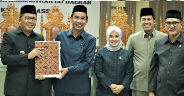 DPRD dan Pemkot Makassar Sepakati KUA PPAS APBDP 2023