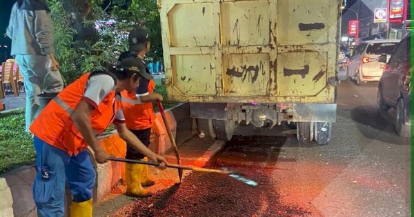 Pemeliharaan Jalan, Satgas Sapu Lubang Dinas PU Makassar Sasar Jalan Penghibur