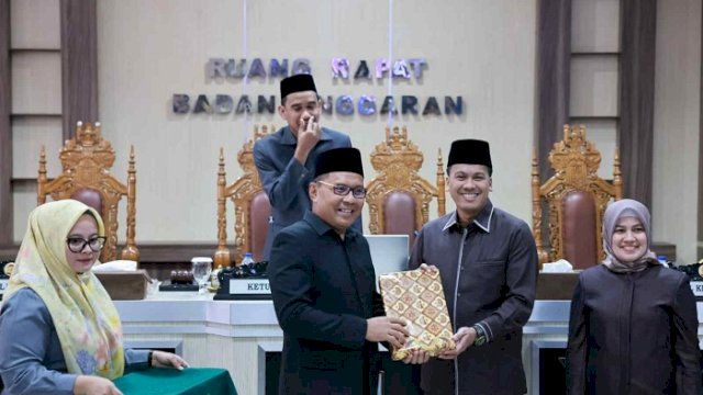DPRD Makassar Gelar Paripurna Bahas Ranperda Pengolahan Limbah B3