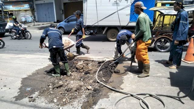 Tingkatkan Kualitas Infrastruktur, Camat Wajo Apresiasi Kinerja Dinas PU Makassar