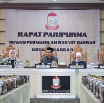 Hadiri Paripurna Ranperda KLA, Wawali Makassar Sampaikan Poin Penting ke Wakil Rakyat
