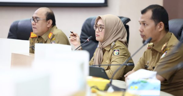 Pemkot Maksssar Percepat Penghapusan Kemiskinan Ekstrem, Fatmawati Rusdi Tagih Camat-Lurah Data Update Warga