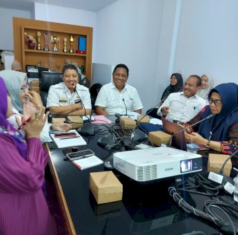 Buka Seminar Pelaporan Akhir Penelitian Layanan Kesehatan, Andi Bukti Harap Ada Peningkatan Kualitas Layanan